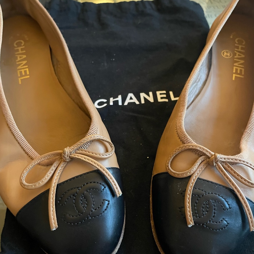 Chanel ballerina flats worn but still in good condition